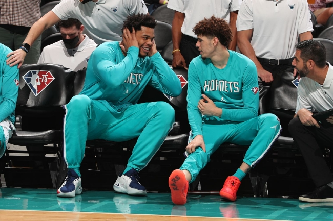 战正酣之际 战正酣之际