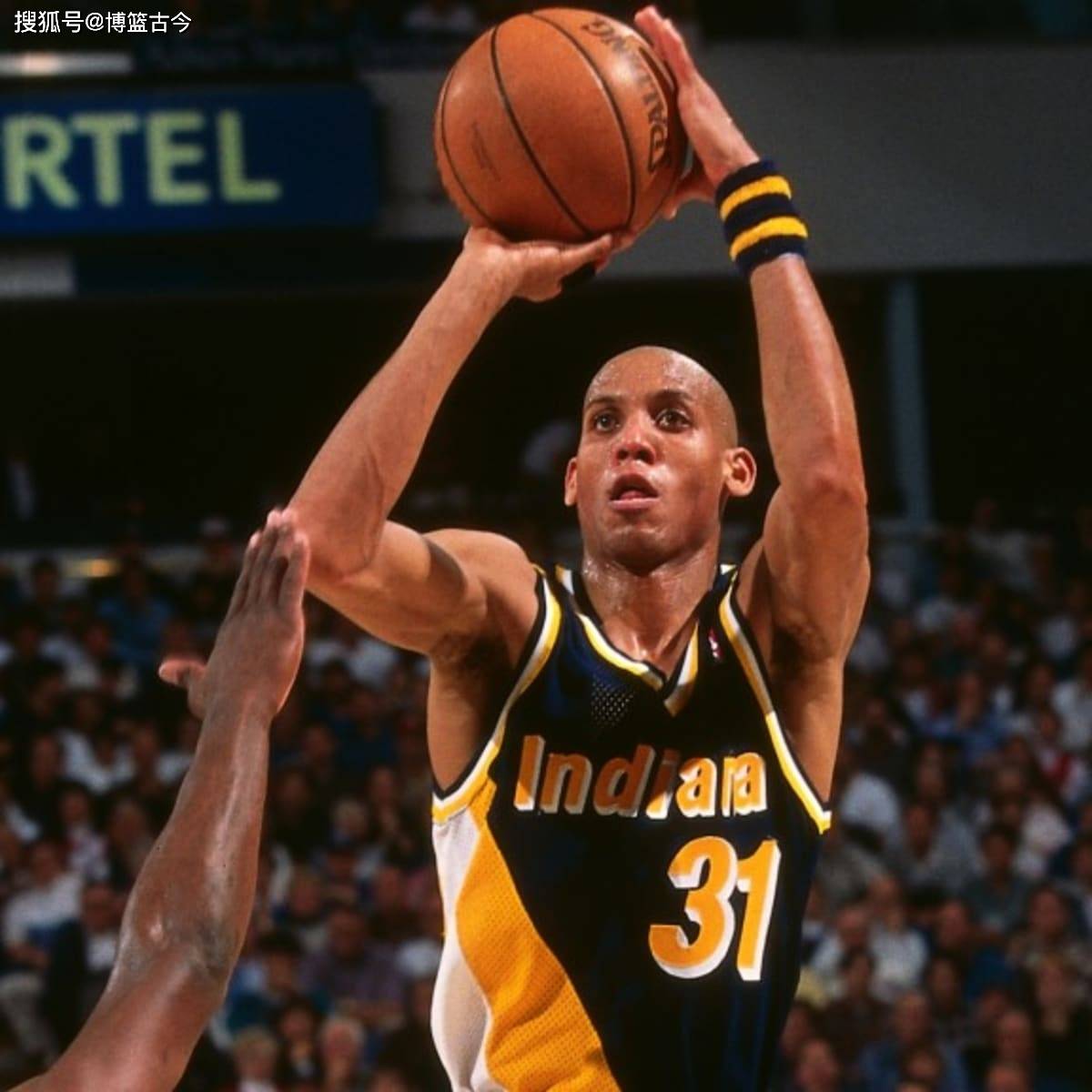 砸在4位当 砸在4位当