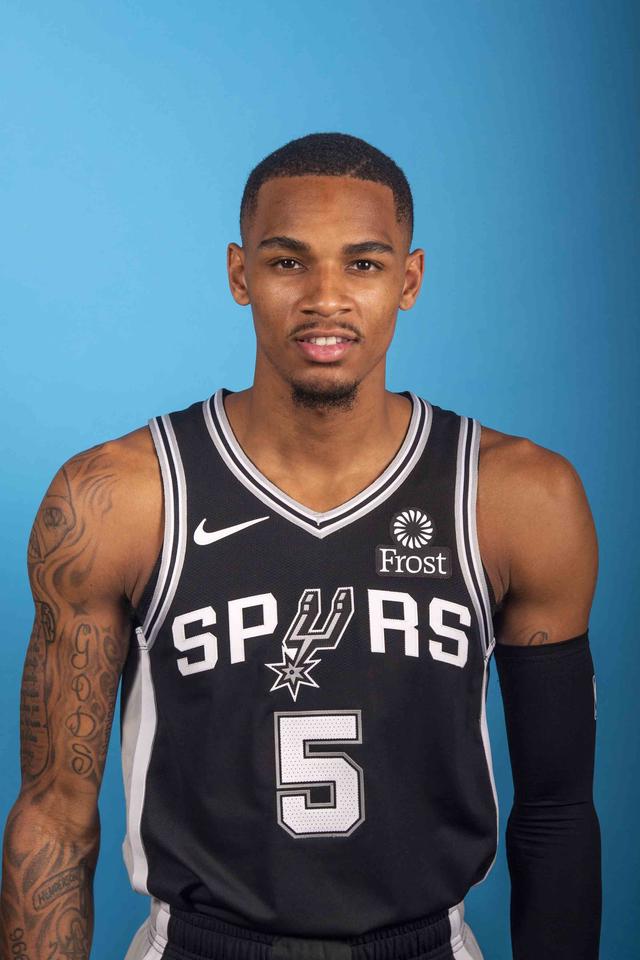 让准参赛者 让准参赛者